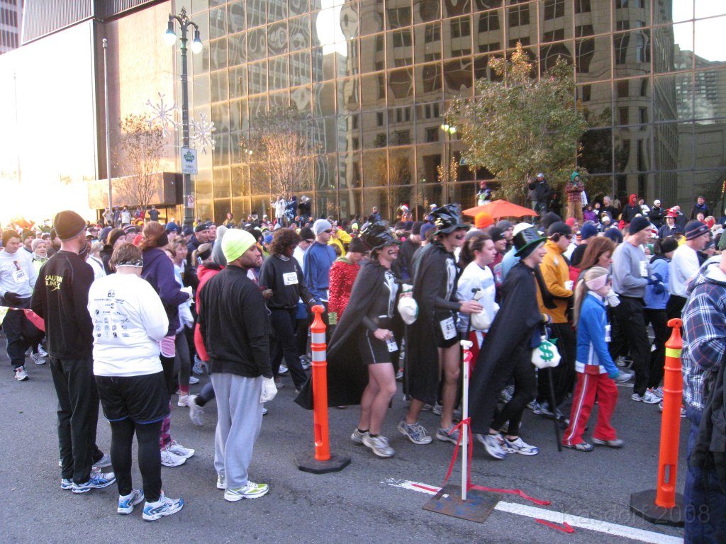 Detroit Turkey Trot 2008 10K 0175.jpg - The Detroit Turkey Trot 10K 2008, the 26th. running. Downtown Detroit Michigan. A balmy 22 degrees that morning. Race time of 58:24 for the 6.23 miles.